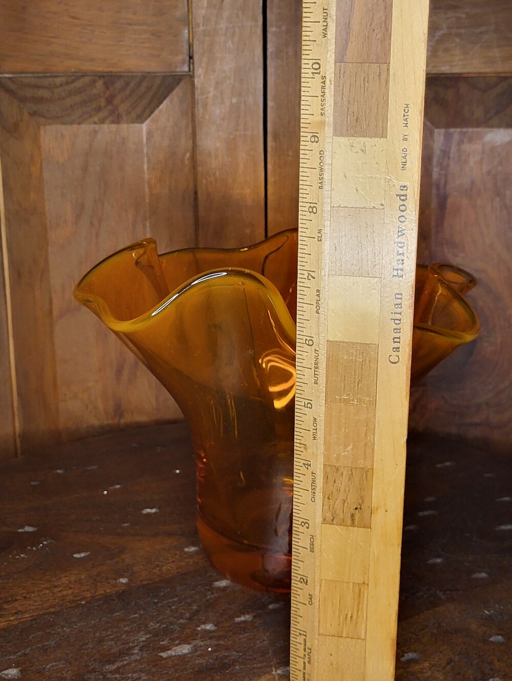 Amberina Glass Ruffle Vase - Picture 6 of 15